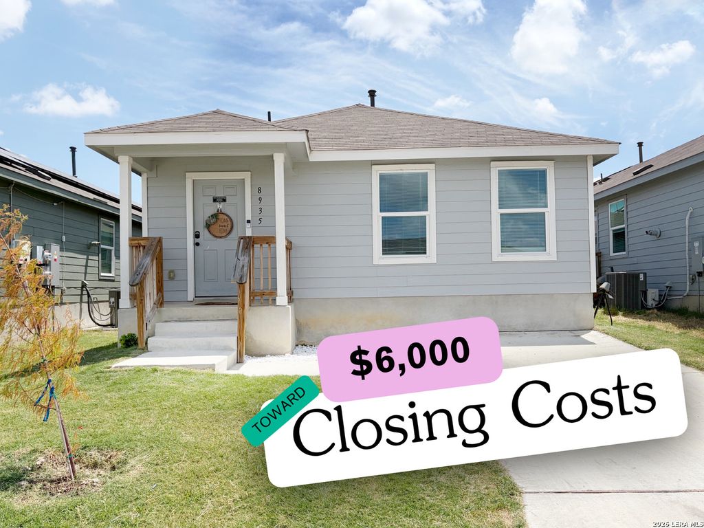 8935 Astral Pl, San Antonio, TX 78252