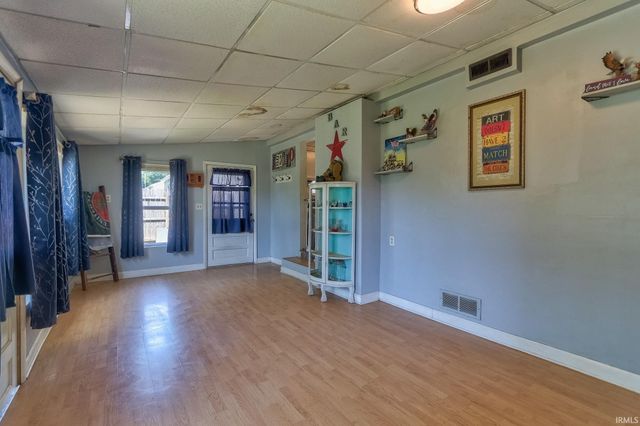 1535 Macarthur Drive, Evansville, IN 47714