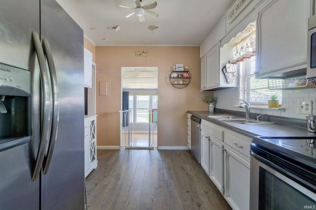 1535 Macarthur Drive, Evansville, IN 47714