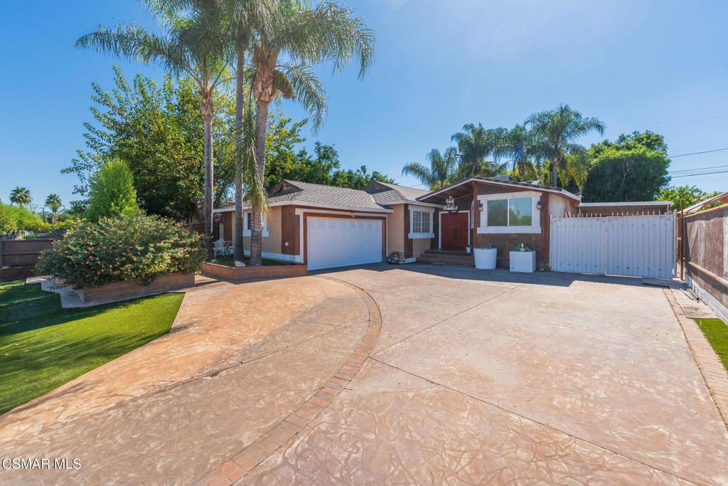 20342 Hartland Street, Winnetka, CA 91306 — photo 2