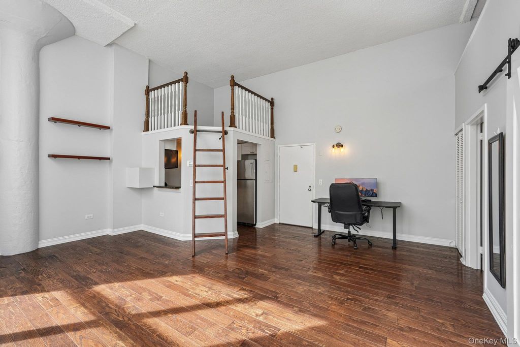 1 Landmark Square 413, Port Chester, NY 10573 — photo 2