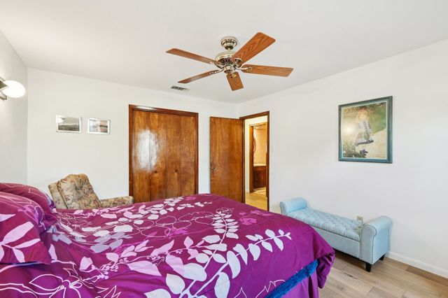 840 Ridge Drive, Bedford, TX 76021