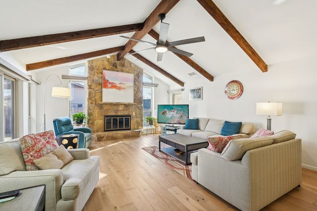 840 Ridge Drive, Bedford, TX 76021