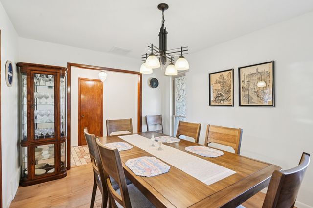 840 Ridge Drive, Bedford, TX 76021