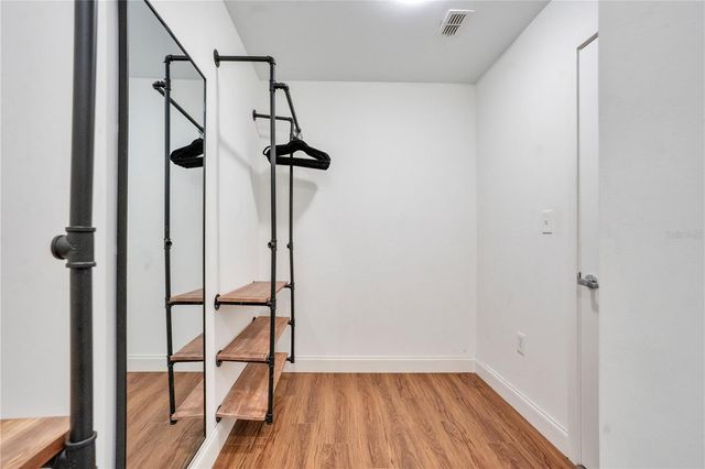 525 E JACKSON STREET 301, Orlando, FL 32801