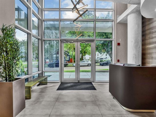525 E JACKSON STREET 301, Orlando, FL 32801