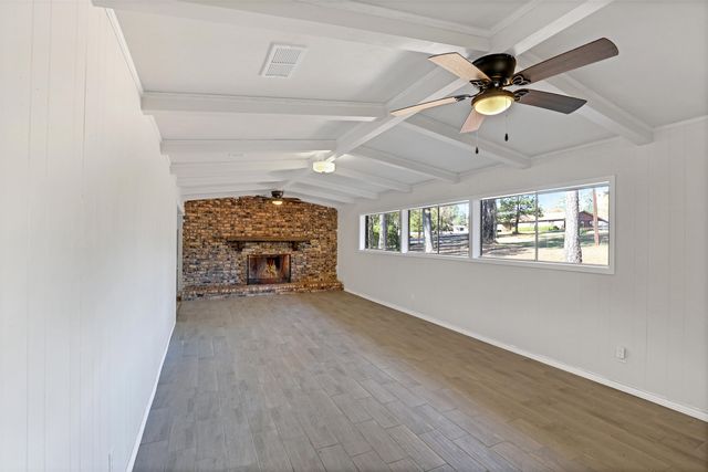 170 Devin St, Jefferson, TX 75657