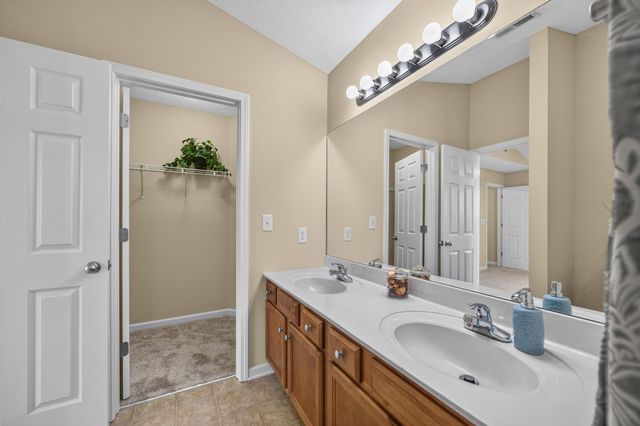 147 Serena Way, Georgetown, KY 40324