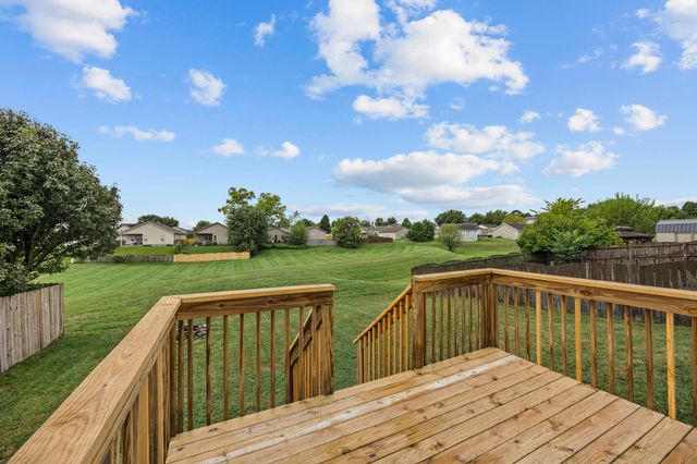 147 Serena Way, Georgetown, KY 40324