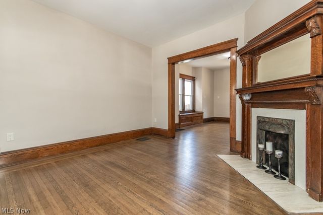 1697 W 69th Street, Cleveland, OH 44102