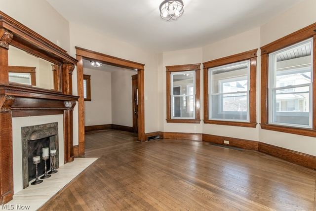 1697 W 69th Street, Cleveland, OH 44102