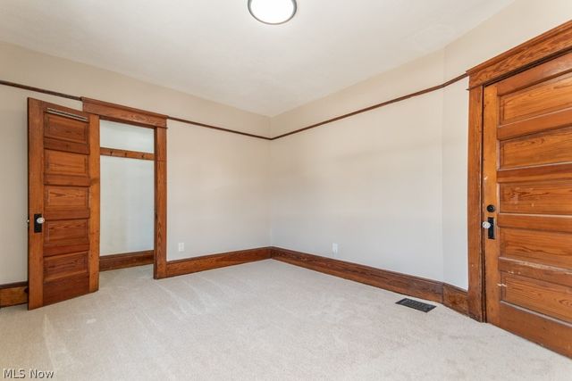 1697 W 69th Street, Cleveland, OH 44102