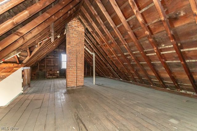 1697 W 69th Street, Cleveland, OH 44102