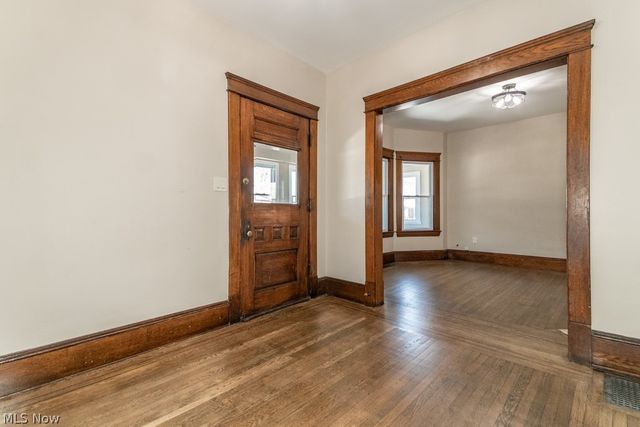 1697 W 69th Street, Cleveland, OH 44102