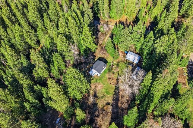 2541 Nicholson Rd, Elk, WA 99009