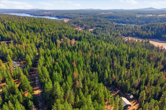 2541 Nicholson Rd, Elk, WA 99009