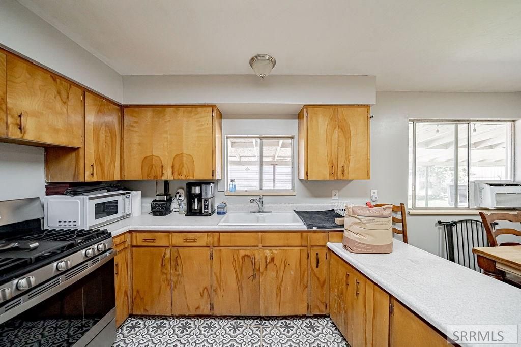 Image 14 of property listing at 3417 E 107 N, Idaho Falls, ID 83401