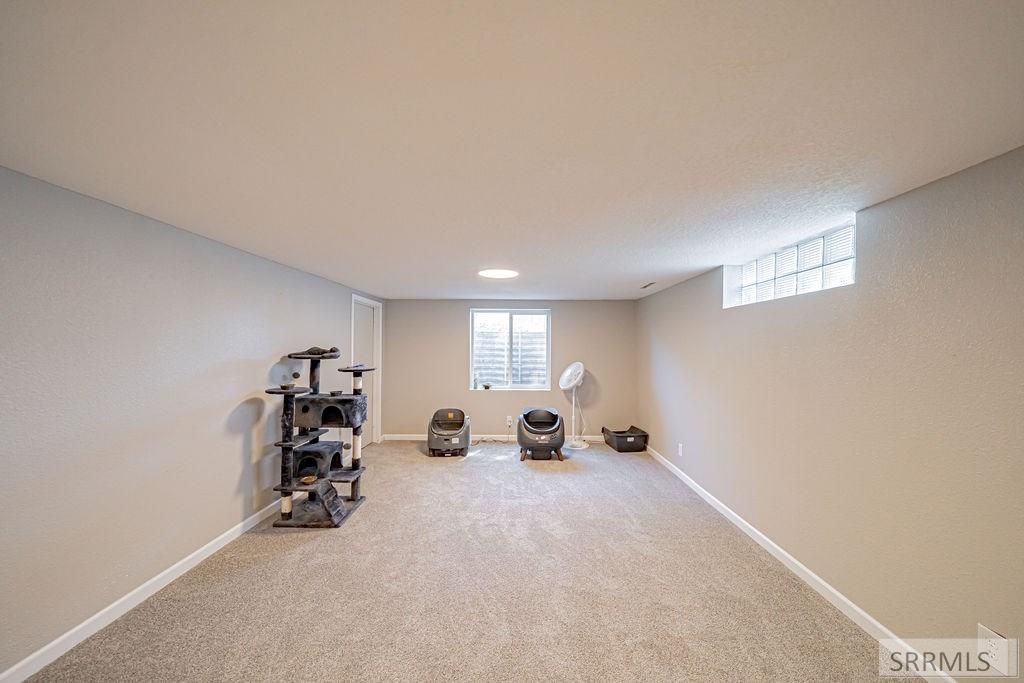 Image 33 of property listing at 3417 E 107 N, Idaho Falls, ID 83401