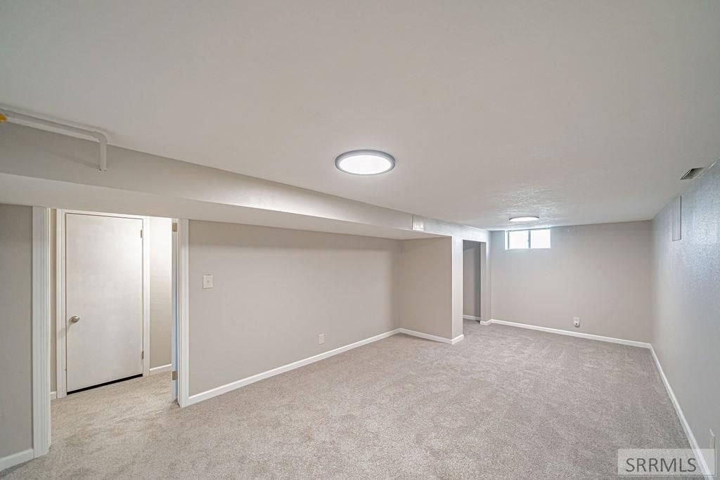Image 39 of property listing at 3417 E 107 N, Idaho Falls, ID 83401