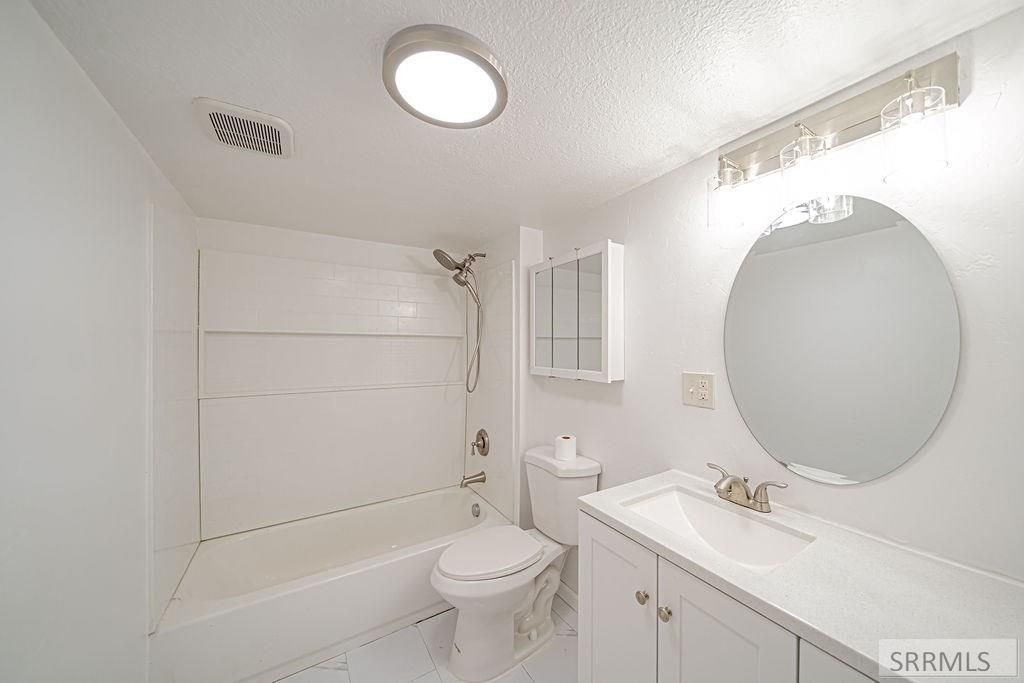 Image 41 of property listing at 3417 E 107 N, Idaho Falls, ID 83401