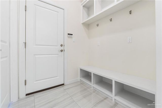 6004 N Gira Del Sol Street, Edinburg, TX 78542