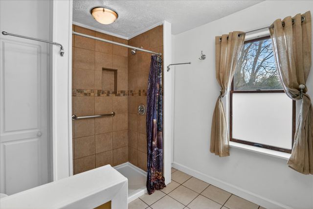 8627 D Drive S, Ceresco, MI 49033