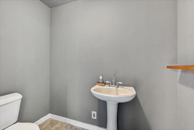 8627 D Drive S, Ceresco, MI 49033