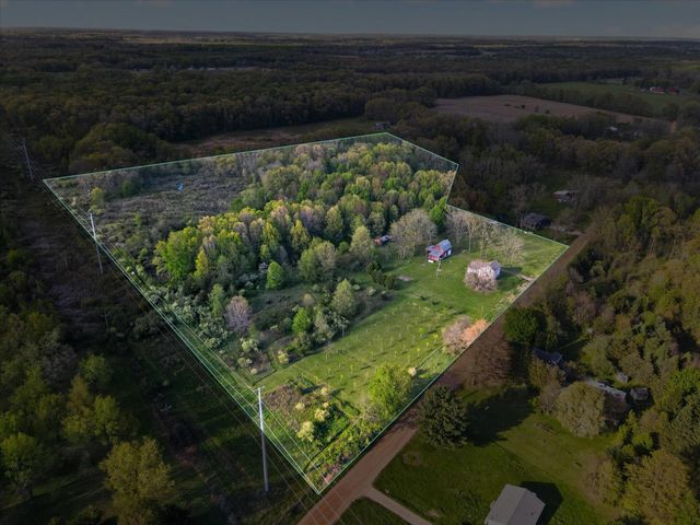 8627 D Drive S, Ceresco, MI 49033