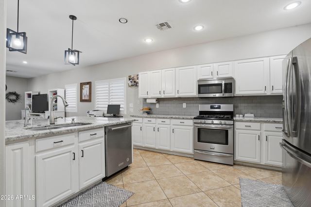 3718 W WHITMAN Drive, Anthem, AZ 85086