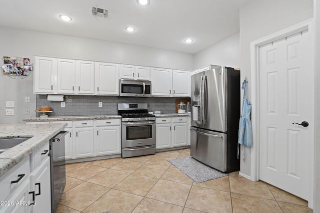 3718 W WHITMAN Drive, Anthem, AZ 85086