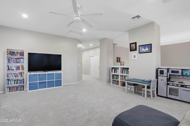 3718 W WHITMAN Drive, Anthem, AZ 85086