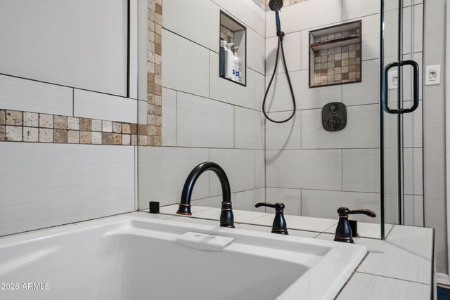 3718 W WHITMAN Drive, Anthem, AZ 85086