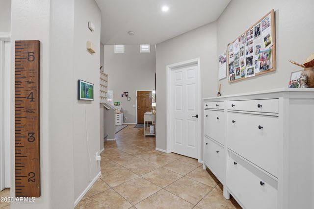 3718 W WHITMAN Drive, Anthem, AZ 85086