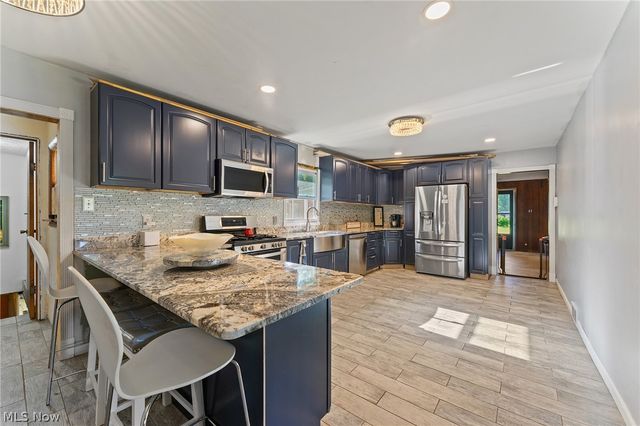 944 McDonald Avenue, Mcdonald, OH 44437