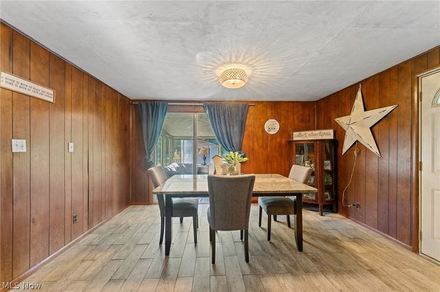 944 McDonald Avenue, Mcdonald, OH 44437