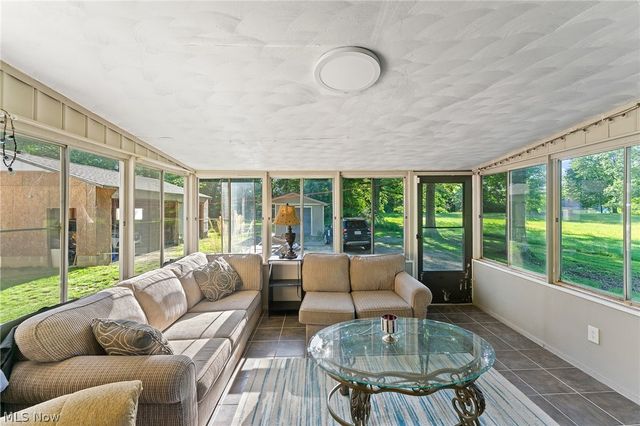 944 McDonald Avenue, Mcdonald, OH 44437