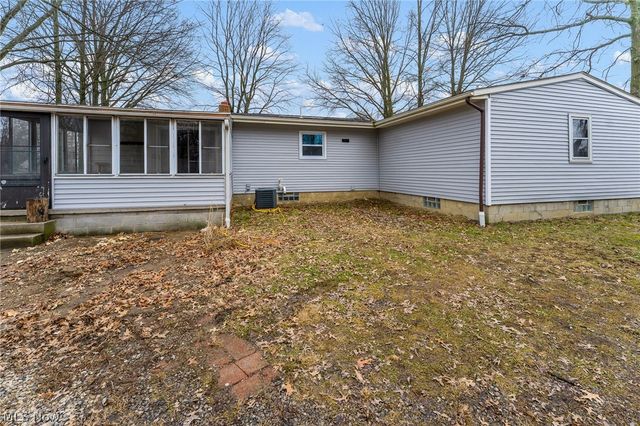 944 McDonald Avenue, Mcdonald, OH 44437