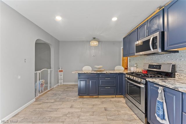 944 McDonald Avenue, Mcdonald, OH 44437