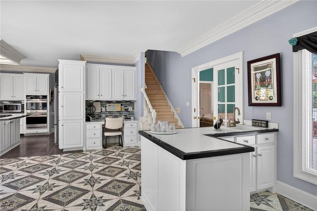 3007 County Clare Road, Greensboro, NC 27407
