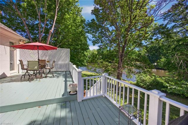 3007 County Clare Road, Greensboro, NC 27407