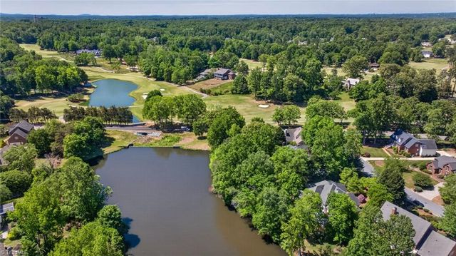 3007 County Clare Road, Greensboro, NC 27407