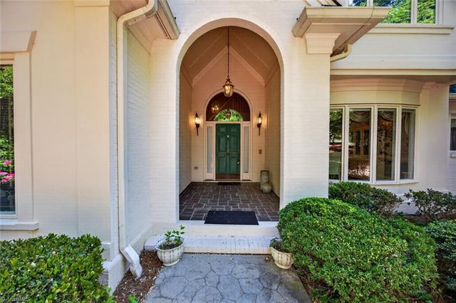 3007 County Clare Road, Greensboro, NC 27407
