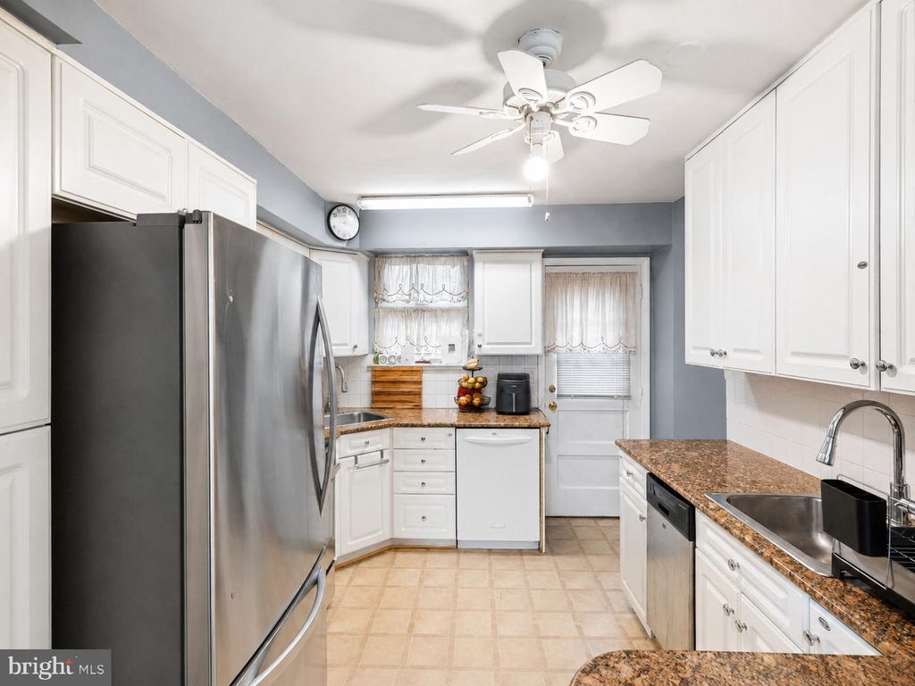 7623 DORCAS ST, PHILADELPHIA, PA 19111 — photo 4