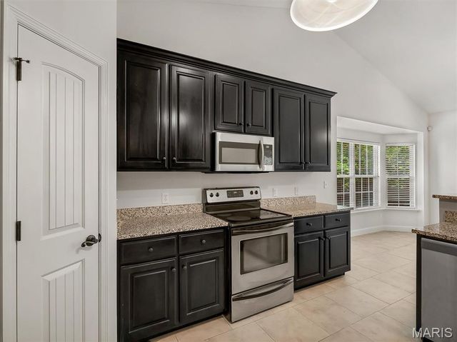 1132 Konert Valley Drive, Fenton, MO 63026