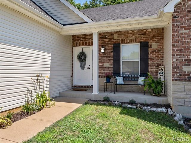1132 Konert Valley Drive, Fenton, MO 63026