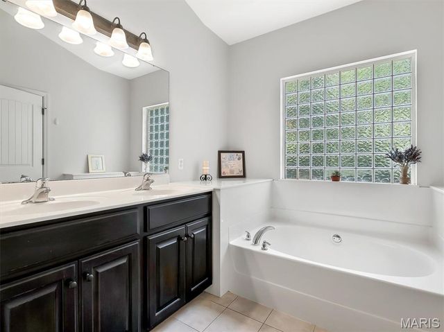 1132 Konert Valley Drive, Fenton, MO 63026