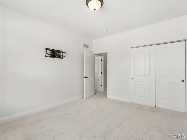 1132 Konert Valley Drive, Fenton, MO 63026