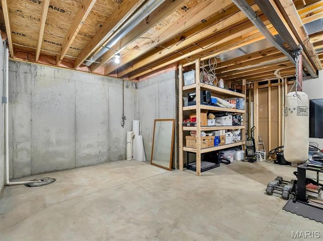 1132 Konert Valley Drive, Fenton, MO 63026