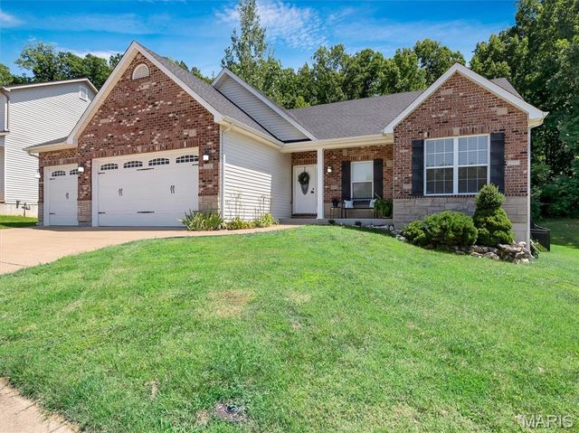 1132 Konert Valley Drive, Fenton, MO 63026