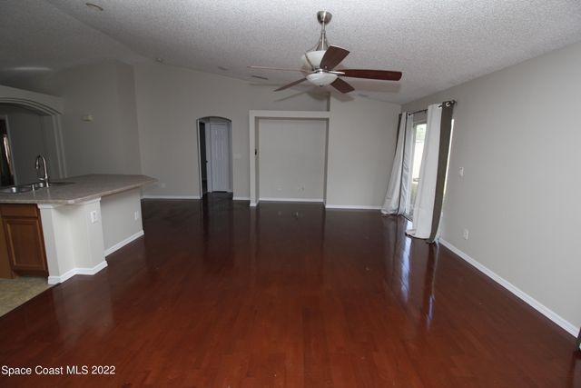 3291 San Jose Avenue SE, Palm Bay, FL 32909